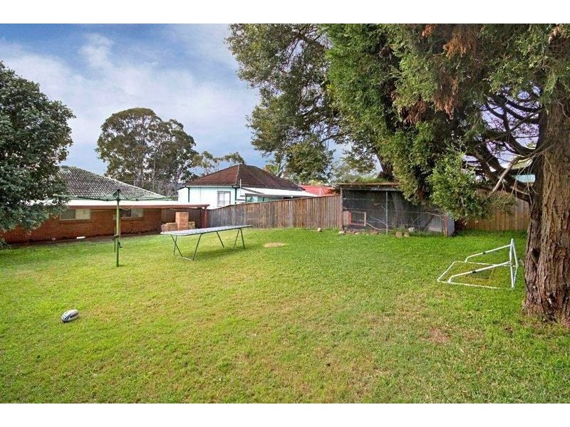 12 Rosella Road, Empire Bay NSW 2257