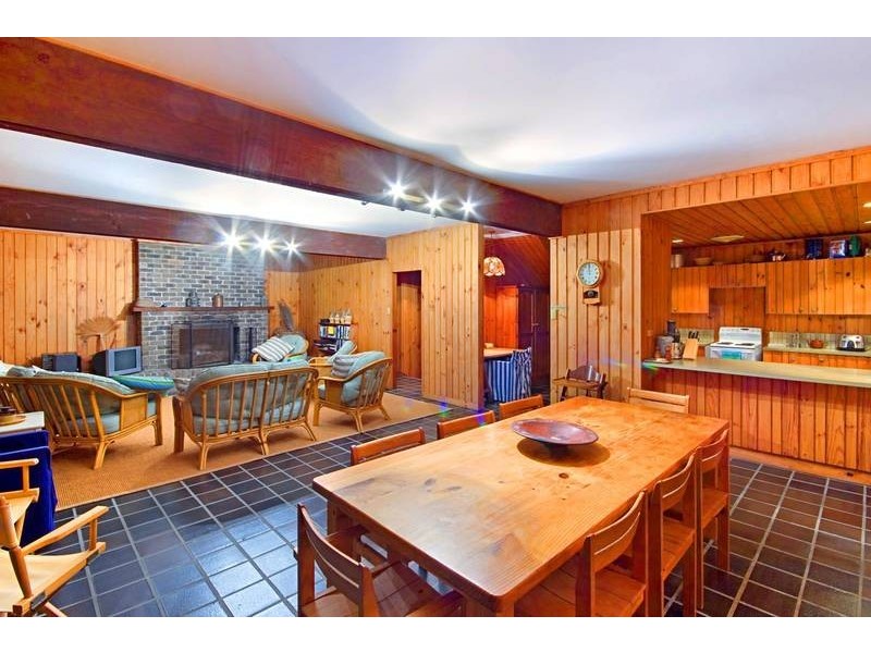 20 Coral Crescent, Pearl Beach NSW 2256