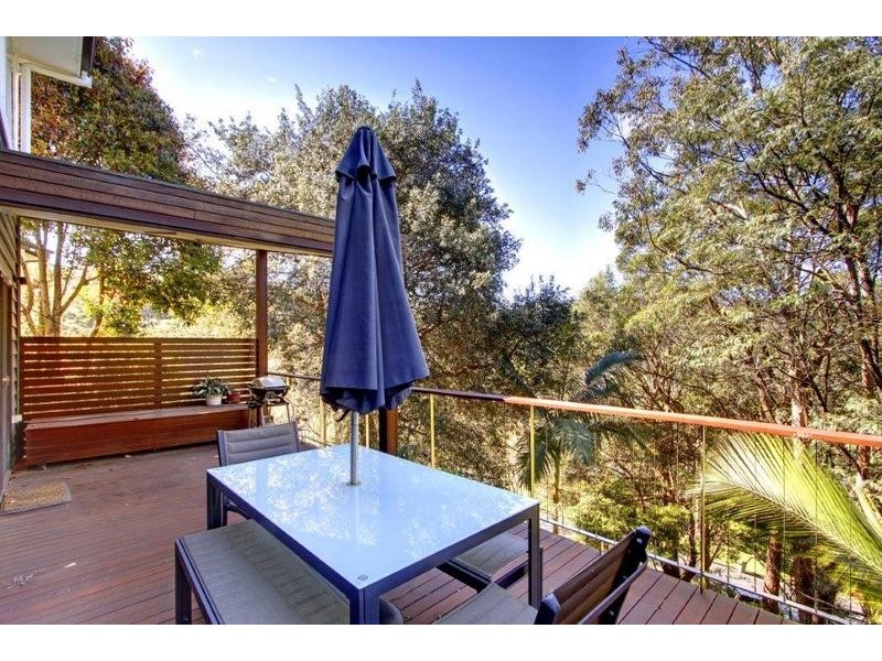 20 Harcourt Place, North Avoca NSW 2260