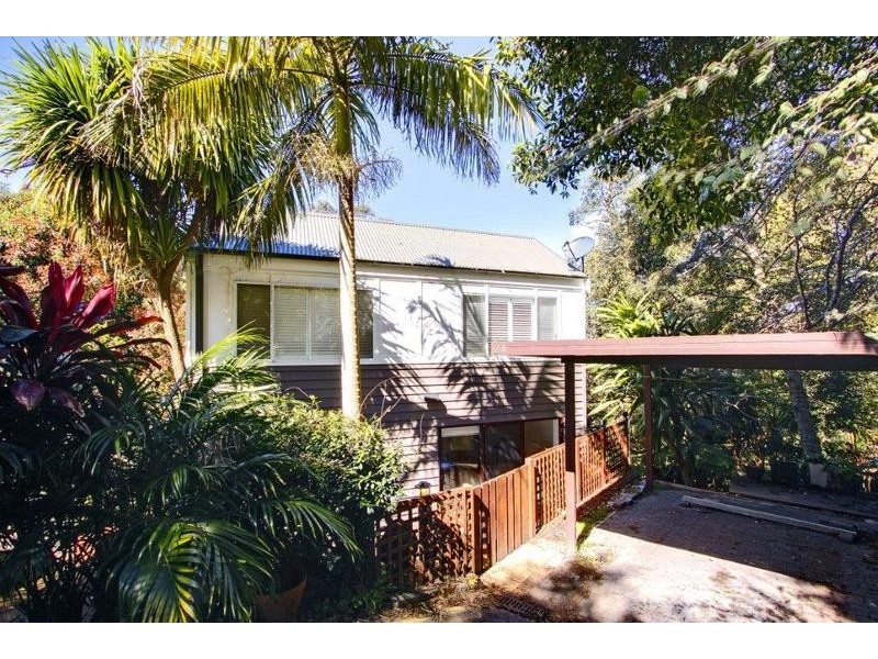 20 Harcourt Place, North Avoca NSW 2260