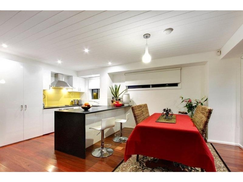 20 Harcourt Place, North Avoca NSW 2260