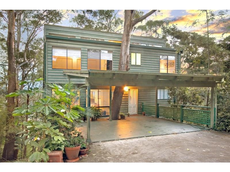10 Francis Road, North Avoca NSW 2260