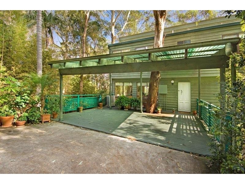 10 Francis Road, North Avoca NSW 2260