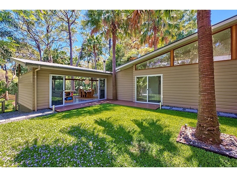 49 Crystal Avenue, Pearl Beach NSW 2256