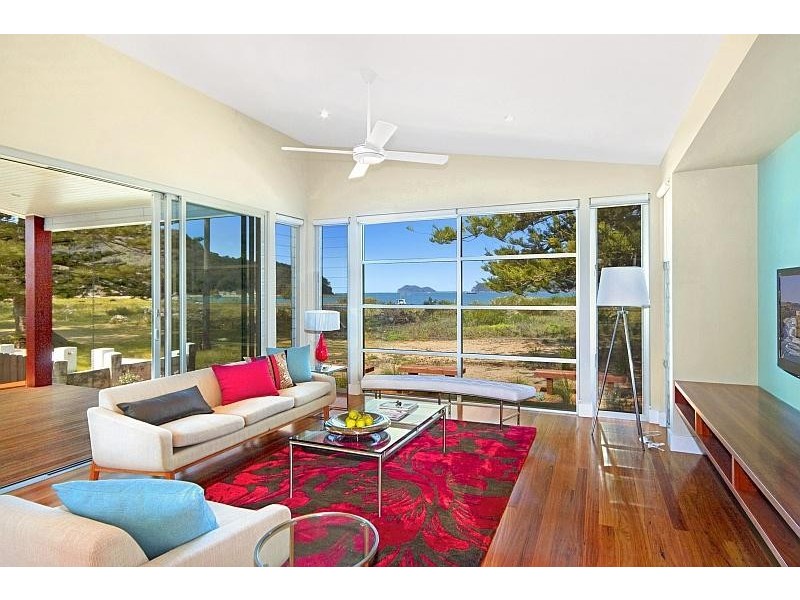 35 Bay Street, Patonga NSW 2256