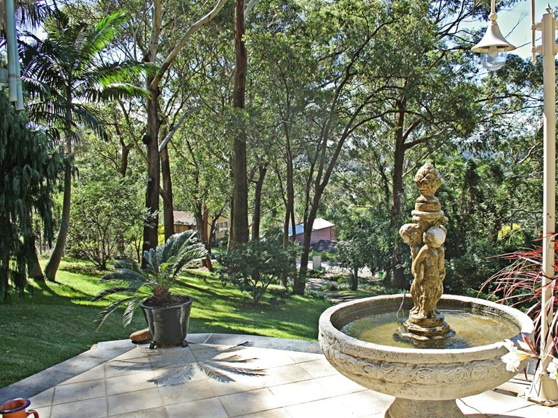 194 Empire Bay Drive, Empire Bay NSW 2257