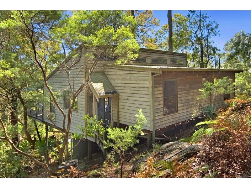 20 Crystal Avenue, Pearl Beach NSW 2256
