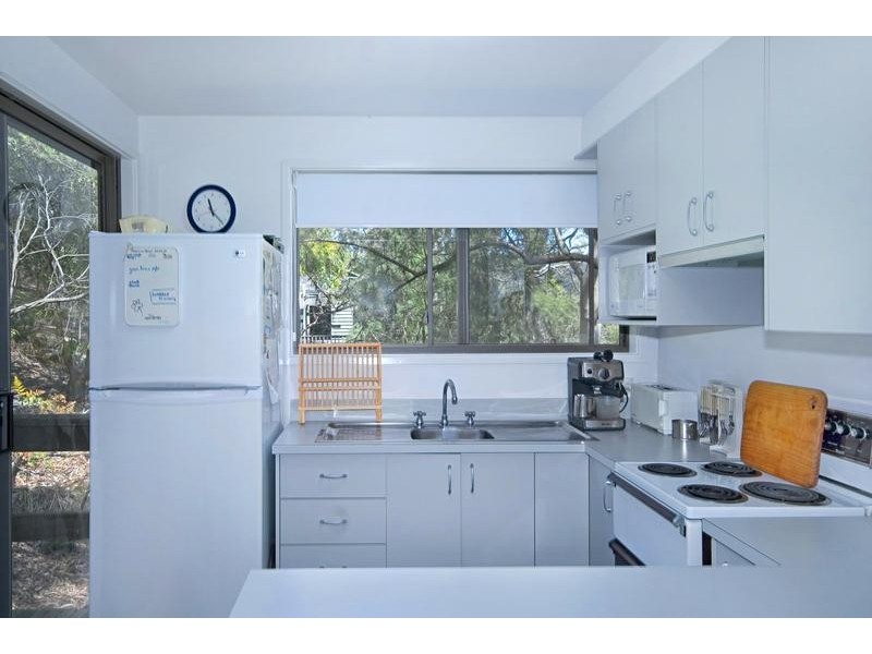 20 Crystal Avenue, Pearl Beach NSW 2256