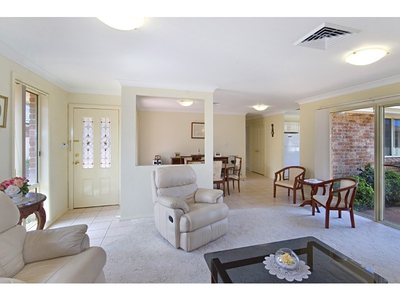 2/27 Flathead Road, Ettalong Beach NSW 2257