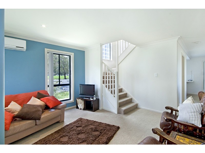 2/2 Pacific Street, Ettalong Beach NSW 2257