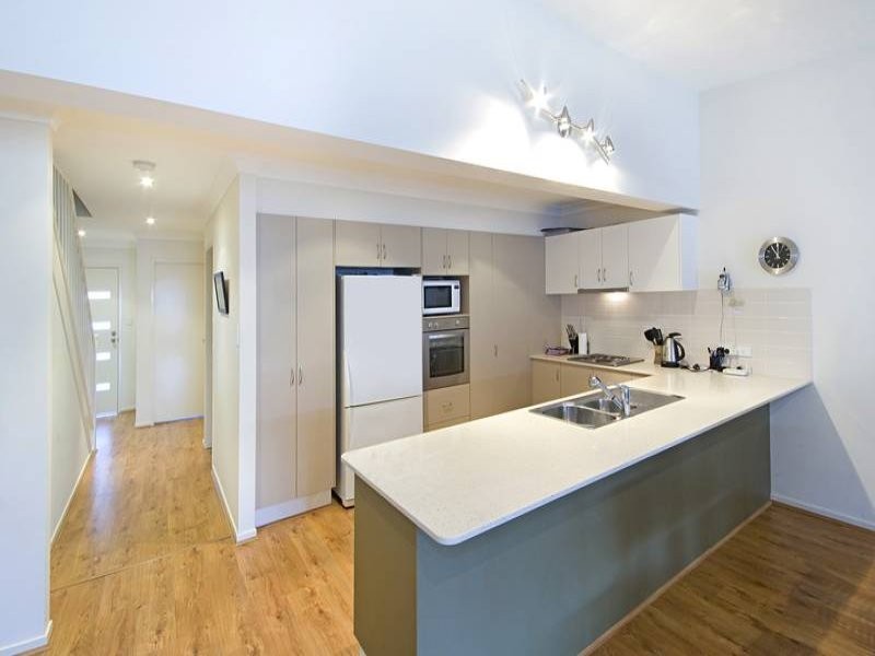 2/7-9 Ridge Street, Ettalong Beach NSW 2257