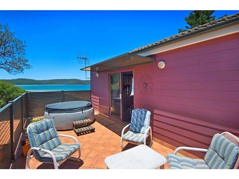 224 The Esplanade, Umina Beach NSW 2257
