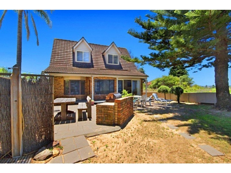 224 The Esplanade, Umina Beach NSW 2257