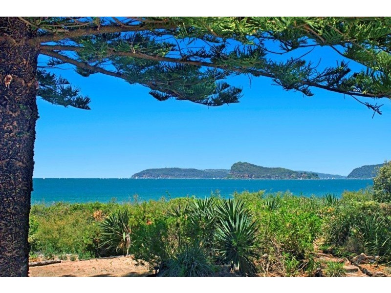 224 The Esplanade, Umina Beach NSW 2257