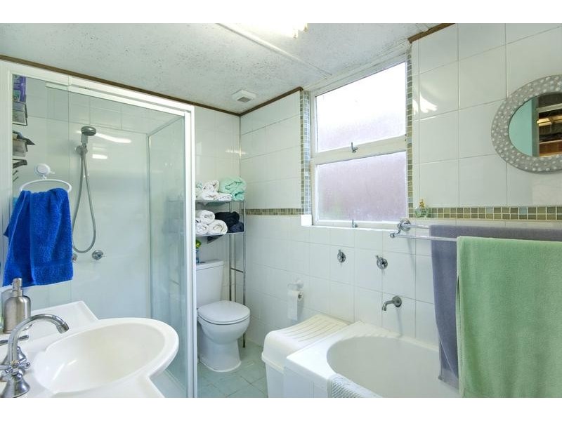 5 Crystal Avenue, Pearl Beach NSW 2256