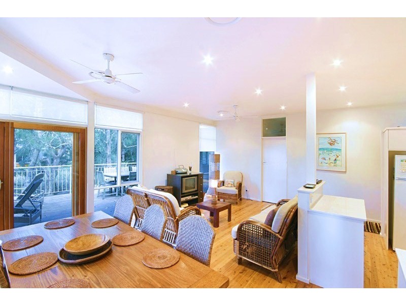 3 Tourmaline Ave, Pearl Beach NSW 2256