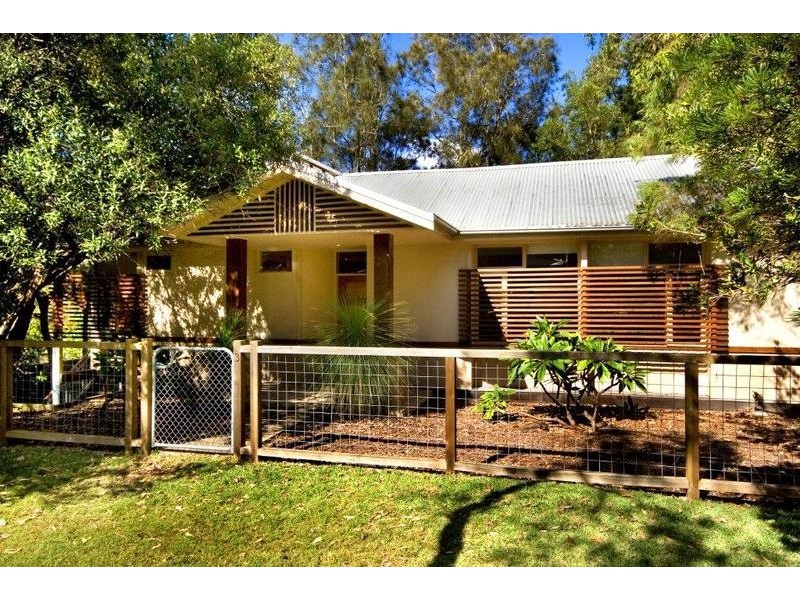 3 Tourmaline Ave, Pearl Beach NSW 2256