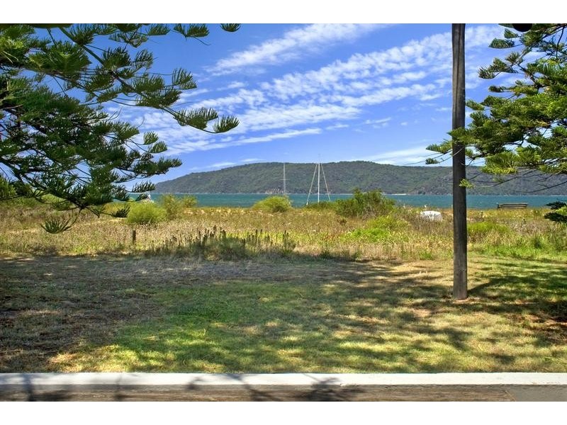 39 Bay Street, Patonga NSW 2256