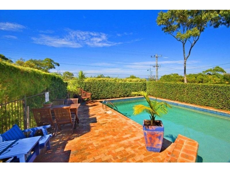 27 Pauline Ave, Killcare Heights NSW 2257