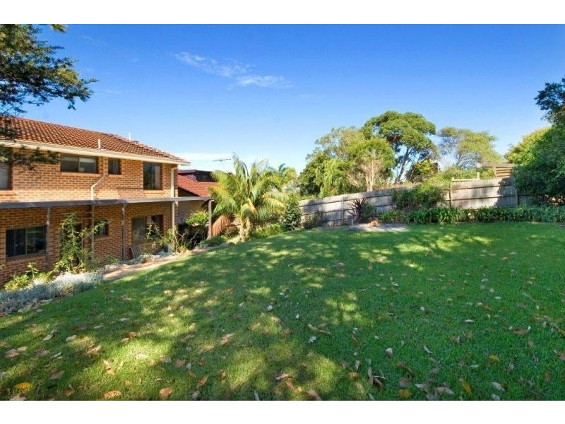 27 Pauline Ave, Killcare Heights NSW 2257