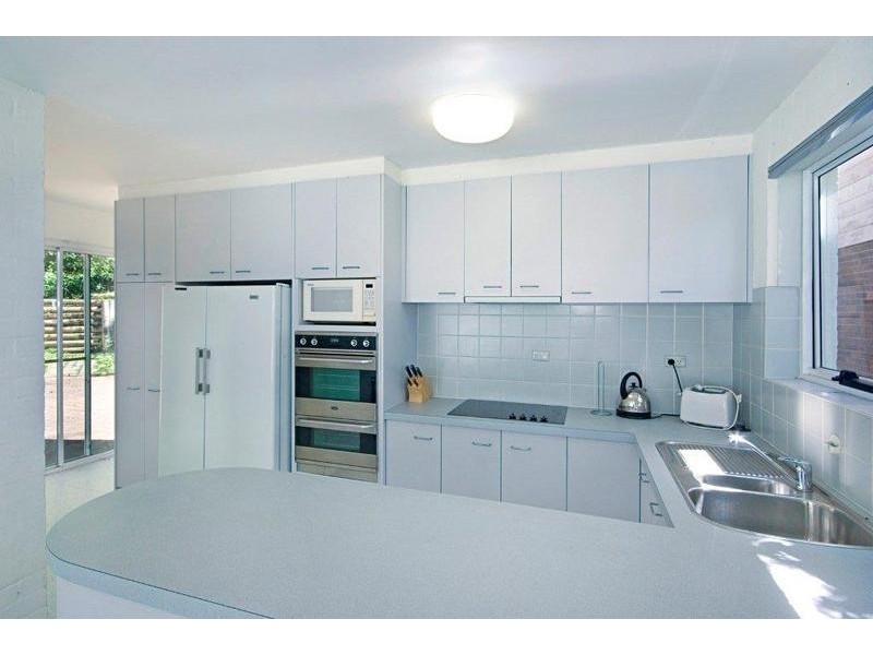 18 Beryl Boulevarde, Pearl Beach NSW 2256