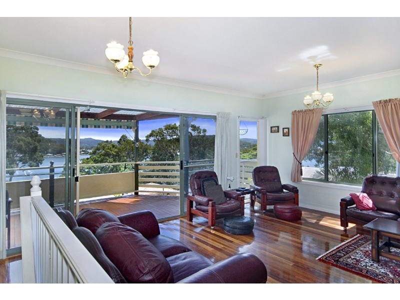 98 Heath Road, Pretty Beach NSW 2257