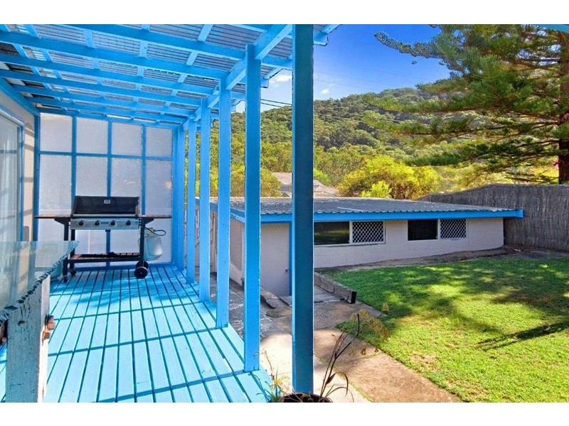 36 Coral Cres, Pearl Beach NSW 2256