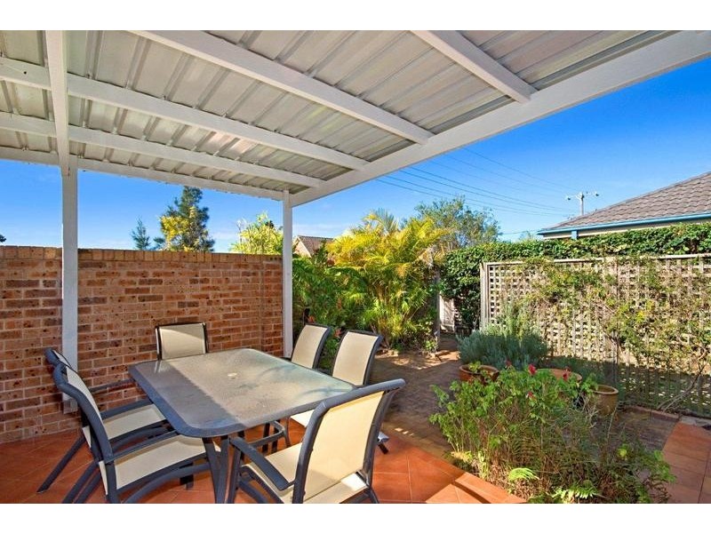 2/31 South Street, Umina Beach NSW 2257