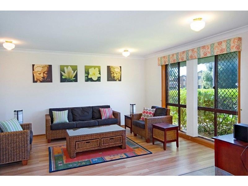 2/31 South Street, Umina Beach NSW 2257