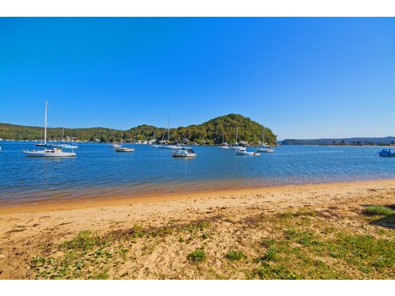 366 Booker Bay Road, Booker Bay NSW 2257