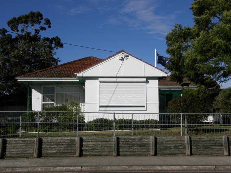 42 Edward Street, Woy Woy NSW 2256