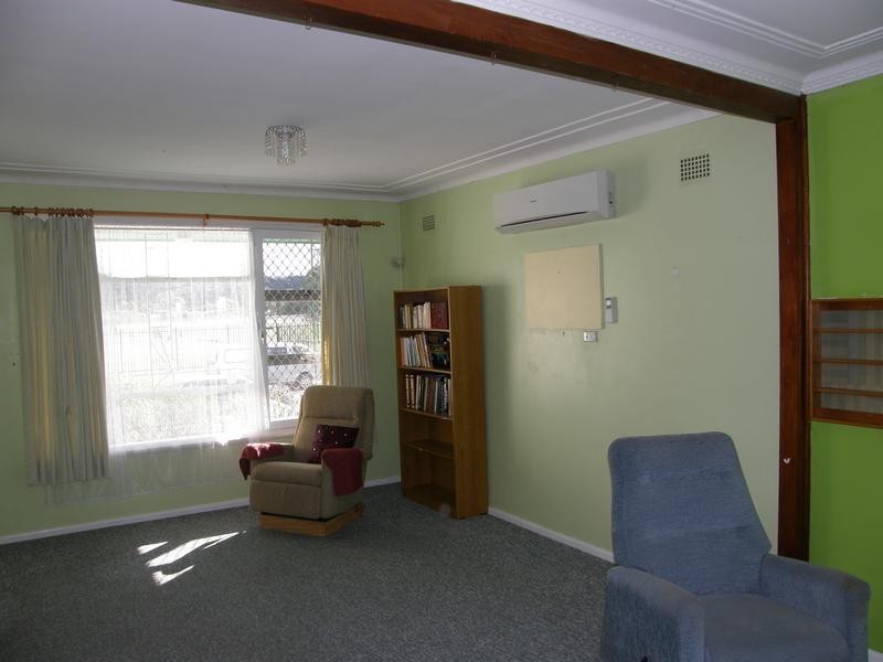 42 Edward Street, Woy Woy NSW 2256