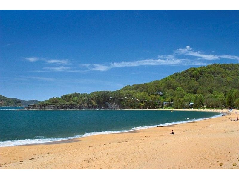 23 Emerald Avenue, Pearl Beach NSW 2256