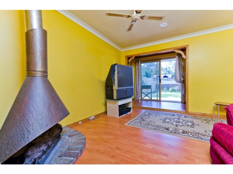 9 Kahibah Road, Umina Beach NSW 2257