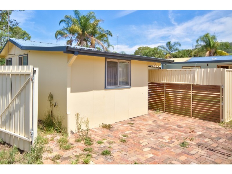 9 Kahibah Road, Umina Beach NSW 2257