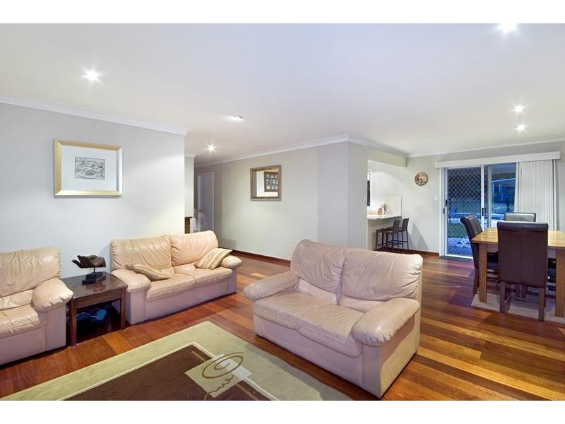 68 Pomona Road, Empire Bay NSW 2257