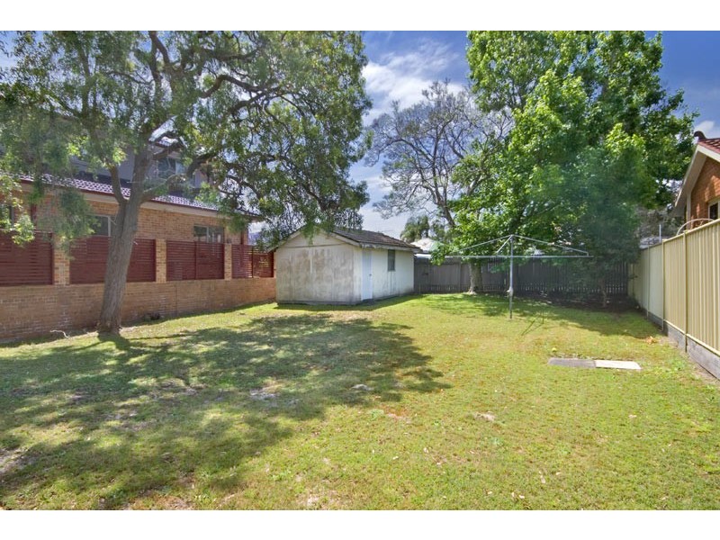 27 Bangalow Street, Ettalong Beach NSW 2257