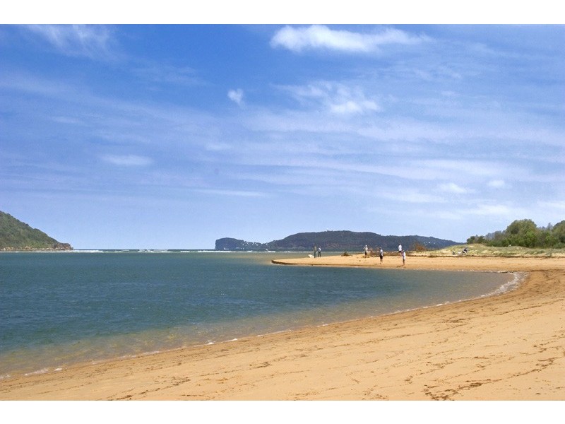 27 Bangalow Street, Ettalong Beach NSW 2257