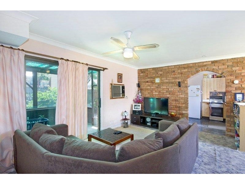 2/173 Ocean View Road, Ettalong Beach NSW 2257