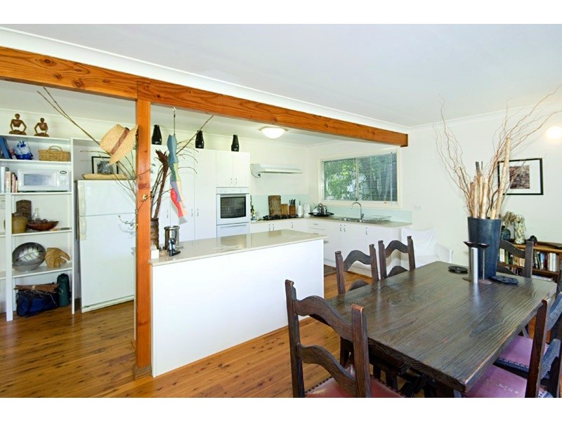 30 Pearl Beach Drive, Pearl Beach NSW 2256