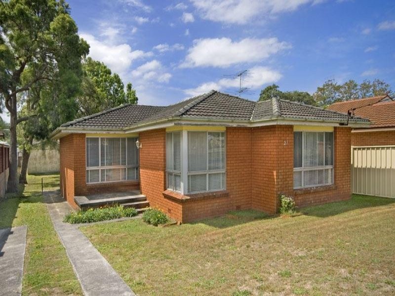 27 Bangalow Street, Ettalong Beach NSW 2257