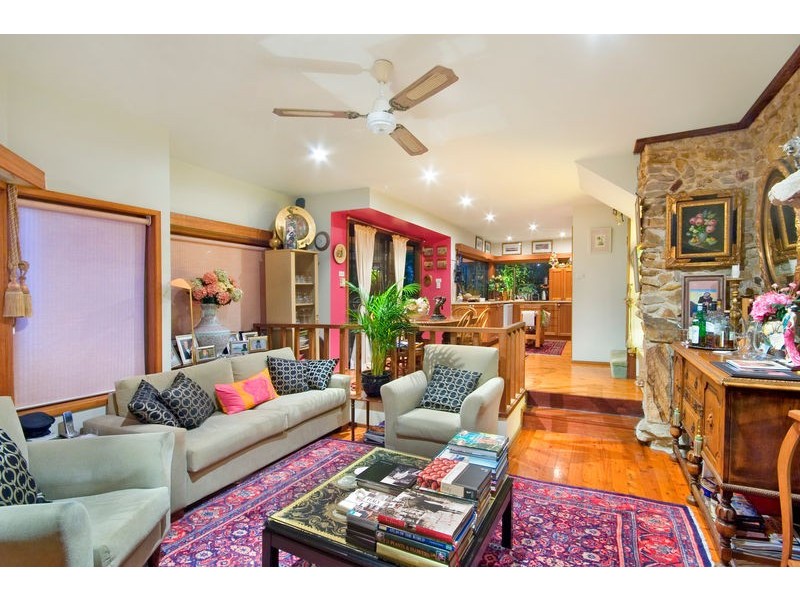 16 Nukara Avenue, Hardys Bay NSW 2257