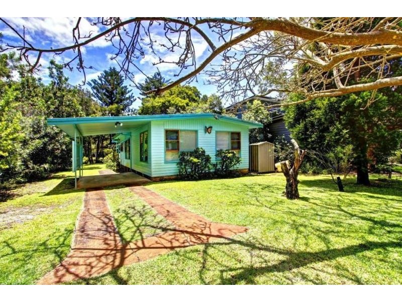 33 Coral Crescent, Pearl Beach NSW 2256