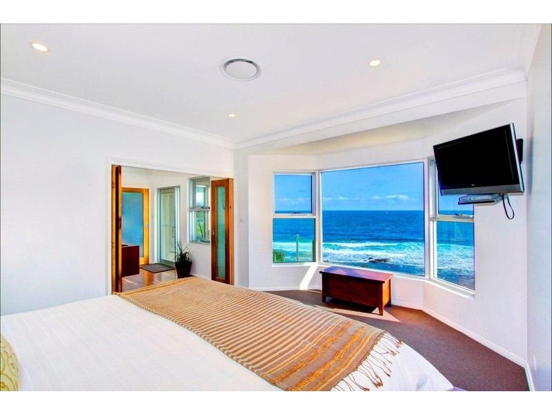229 Del Monte Place, Copacabana NSW 2251