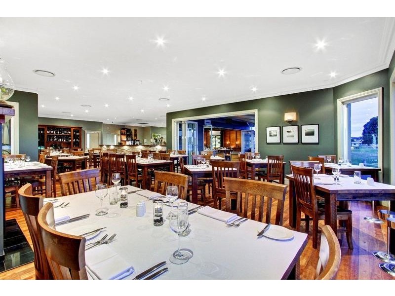 1 Restella Ave, Davistown NSW 2251