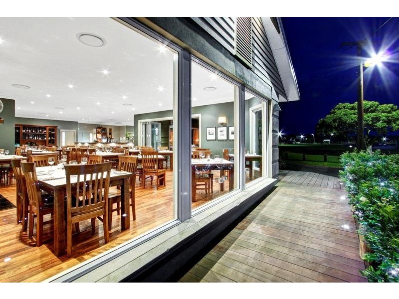 1 Restella Ave, Davistown NSW 2251