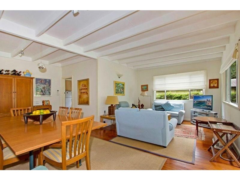 3 Emerald Avenue, Pearl Beach NSW 2256