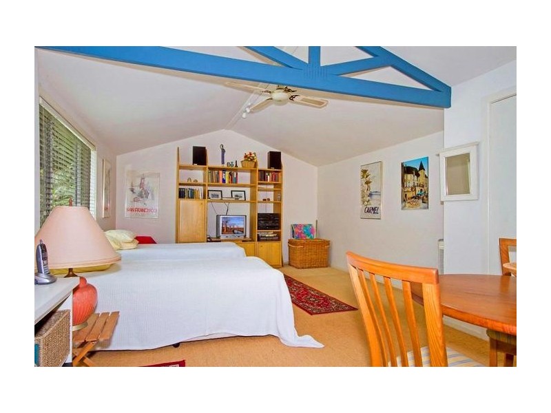 3 Emerald Avenue, Pearl Beach NSW 2256