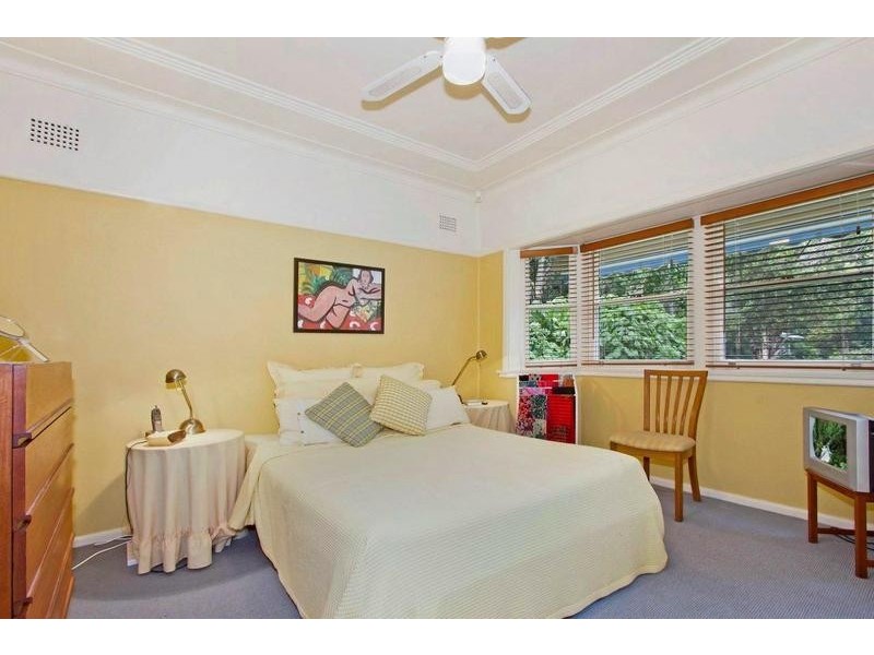 3 Emerald Avenue, Pearl Beach NSW 2256