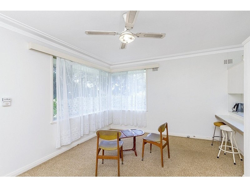 13 Reserve Drive, Bateau Bay NSW 2261